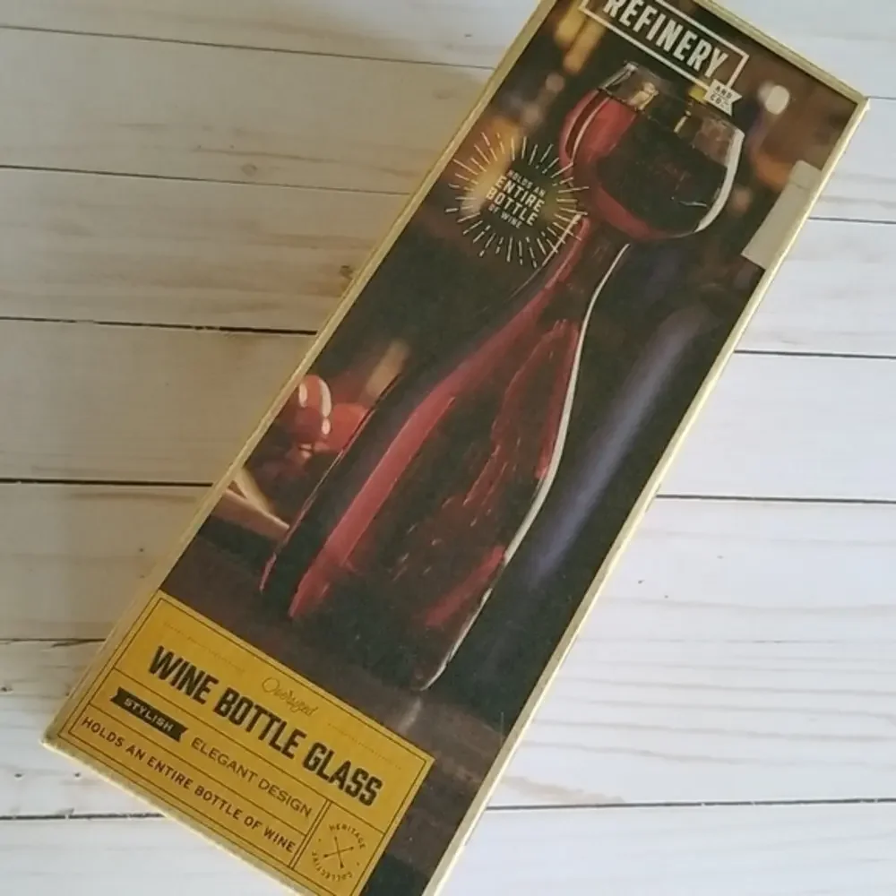 New refinery wine‎ bottle glass